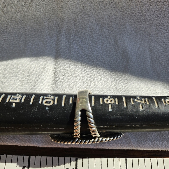 Etched Leather, Mother Of Pearl Ring in Sterling - Picture 3 of 4